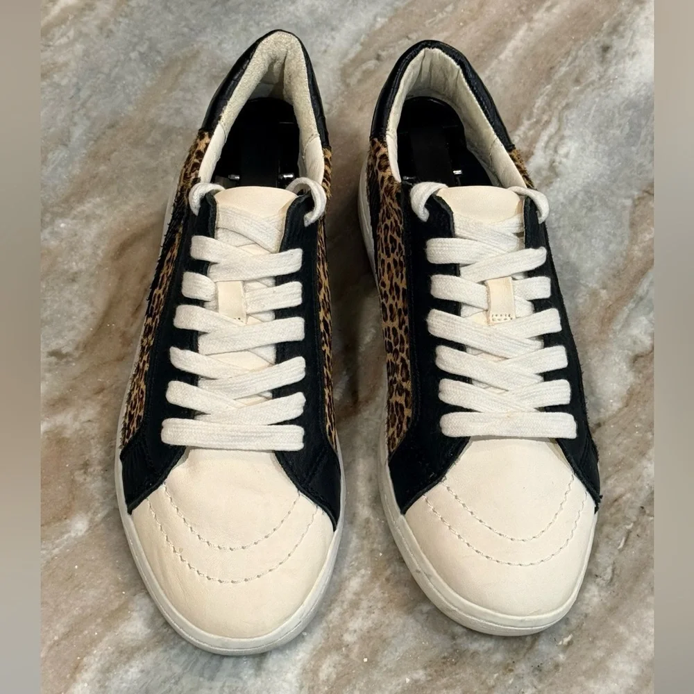 Women’s DOLCE VITA Nino leopard calf hair sneakers- Size 8